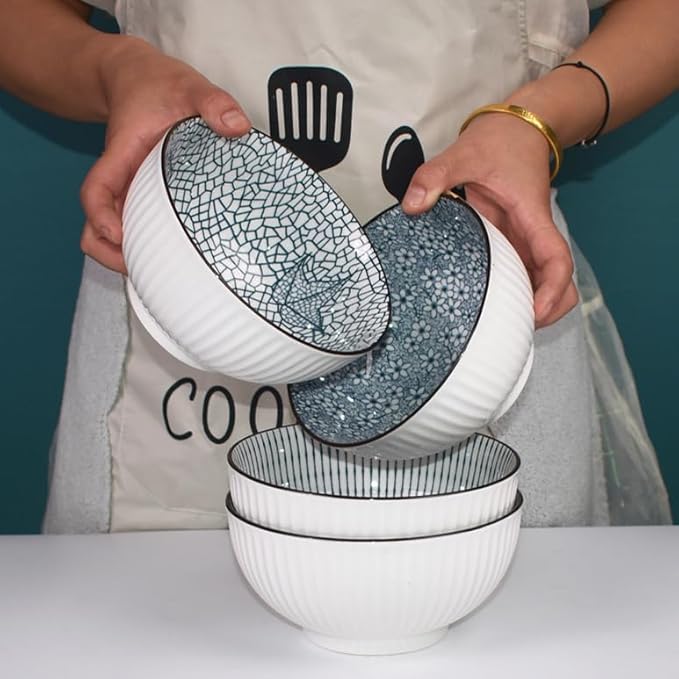 QINLANG 6 Inch Blue and White Porcelain 30 oz Bowls Set of 6 for Soup, Cereal, desserts, ice cream and Rice - Mixing Pattern