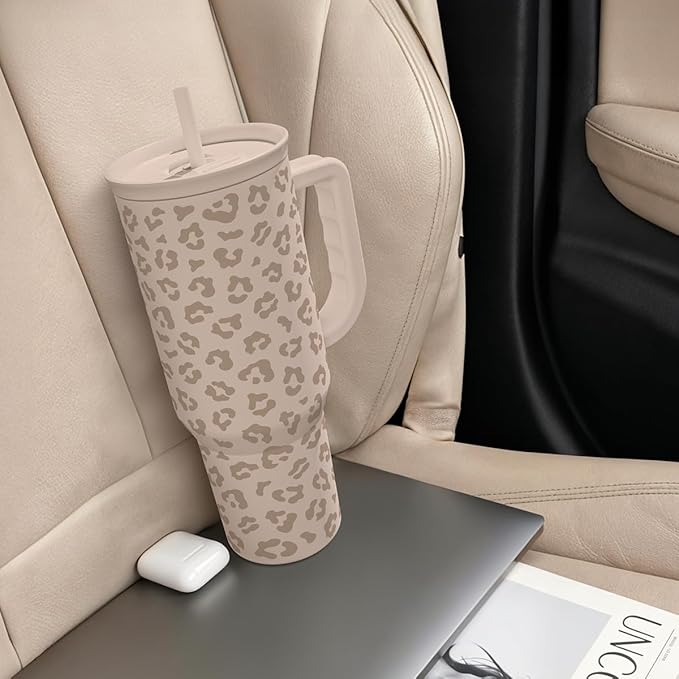 Leopard Tumbler with Handle, Insulated Cup Stainless Steel Travel Mug Cup, Gifts for Women Girl on Birthday Christmas, Tan Leopard, 40oz