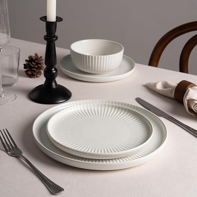 Famiware Starlight Dinnerware Sets, Plates and Bowls Dish Set of 8 (24 Pieces), Ribbed Textured Tableware - Dishwasher & Microwave Safe, Chip Resistant, Reactive Glaze, Matte Reactive White