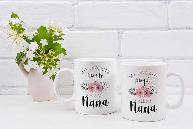 QASHWEY Nana Coffee Mug, Nana Gifts, Grandma Coffee Mugs, Grandma Gifts, Nanas Mugs CoffeeTea CupGifts for GrandmaNana, My Favorite People Call Me NanaCoffee Cups Ceramic 11oz