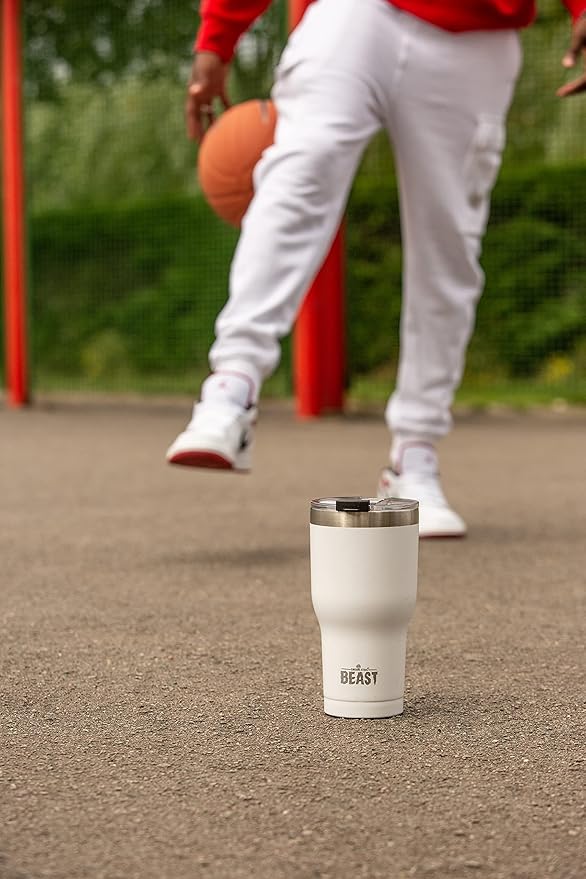 BEAST Insulated Coffee Mug – 900 ml I Arctic White I Stainless Steel I Reusable, Insulated Cups I 2 Straws and Cleaning Brush, Double Walled Travel Coffee Thermos I Hot or Iced Coffee