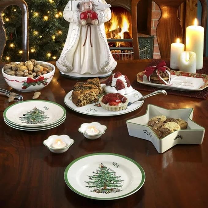 Spode Christmas Tree 12-Piece Melamine Dinnerware Set - Seasonal Dinnerware for Holiday Gatherings, Service for 4, Dishwasher Safe with Festive Christmas Tree Motif, Shatterproof & Durable Dishes