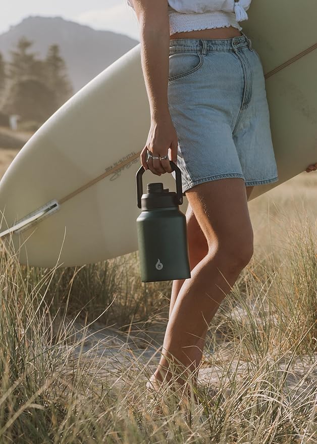 BJPKPK 64 oz Insulated Water Bottle, Dishwasher Safe Half Gallon Water Bottle with Ergonomic Handle, BPA Free Leak Proof Water Jug for Sports, Metal Thermo with Anti-slip Bottom, Navy Blue