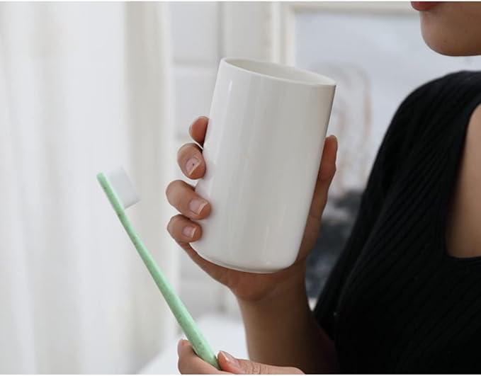Ceramic mouthwash cup, simple home bathroom wash and brush rack, milk and yogurt breakfast cups. (White-A)