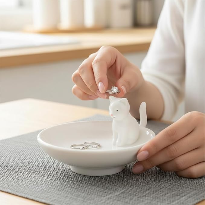 Cat Ring Holder White Room Decor, Cat Jewelry Holder, Ceramic Jewelry Tray Trinket Bowl, Ring Dish Tower Rack for Women,Home Decoration Gift for Mom,Gift for Birthday, Christmas, Halloween