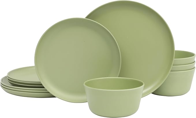 Gibson Home Fairhope 12-Piece Matte Green Melamine Dinnerware Set – Durable Lightweight Plates and Bowls, Kitchen Dining Set