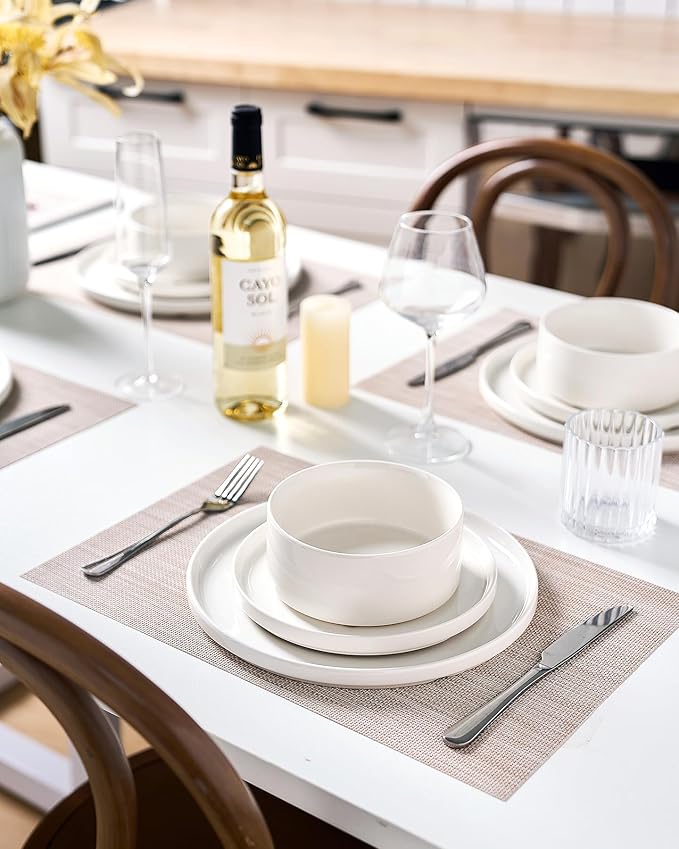 Famiware Porcelain Dinnerware Set, 18-Piece Modern Plate and Bowl Set, dish set for 6, Microwave and Dishwasher Safe Tableware, White