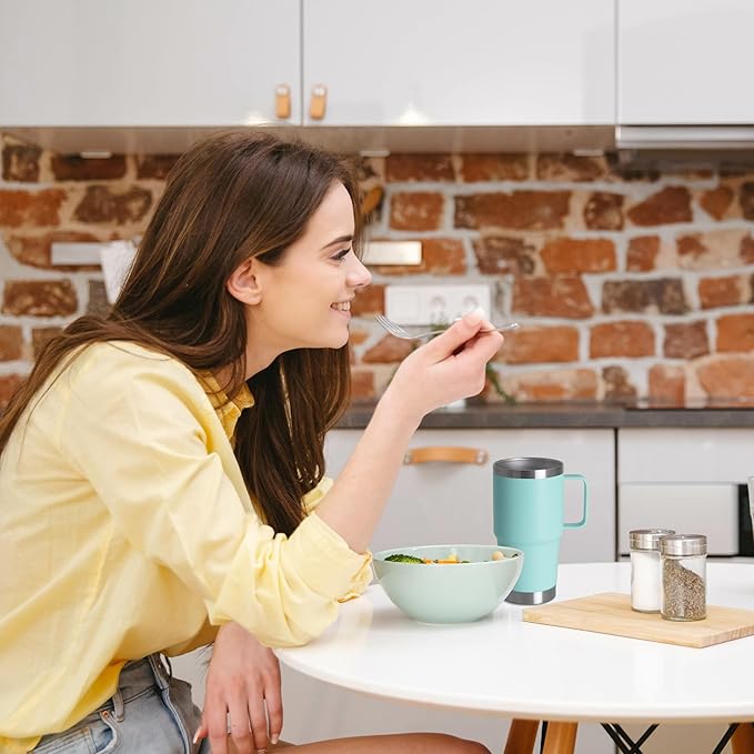 20oz Tumbler with Lid, Stainless Steel Tumbler with Handle, Metal Insulated Travel Coffee Mug with Handle, Double Wall Vacuum Spill Proof Tumbler Cup, Mint Green 1 Pack