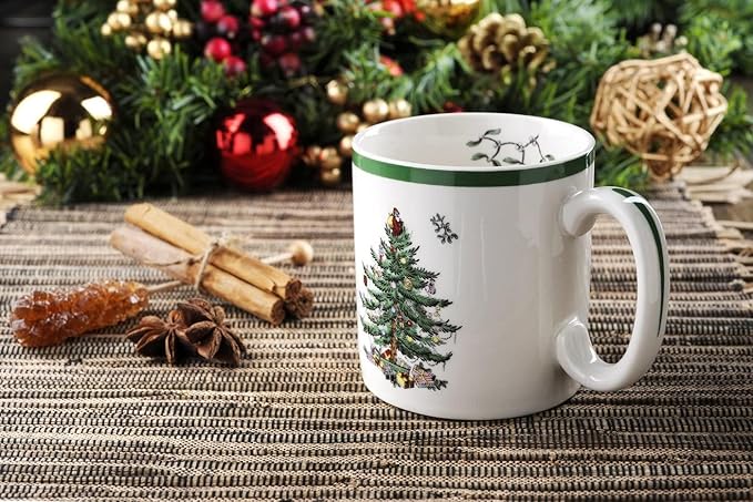 Spode Christmas Tree Mugs Set of 4 – Iconic Tree Pattern, Holiday Beverage Mugs with 9 oz Capacity – Dishwasher Safe, Festive Hot-Drink Cups in Durable Stoneware for Cocoa, Tea & Coffee