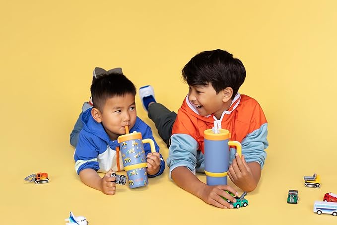 Ello Oasis 18oz Stainless Steel Kids Tumbler with Handle & Retracting Straw, 100% Leakproof, Double-Wall Vacuum Insulated, Kids Water Bottle for School, BPA Free, Dishwasher Safe, Lighthouse