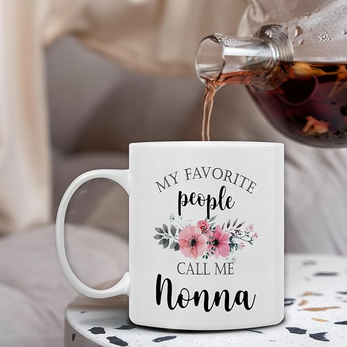 QASHWEY Nonna Coffee Mug, Nonna Gifts for Grandma, NonnaGifts from Grandkids, Grandma Coffee Mug, Mothers Day Mug Tea Cup Gifts for Nanny, My Favorite People Call Me NonnaCoffee Cups Ceramic 11oz