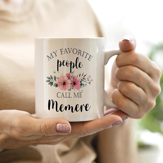 QASHWEY Memere Coffee Mug, Memere Gifts for Grandma, MemereGifts from Grandkids, Mothers Day Mug Tea Cup Gifts for Memere Grandma, My Favorite People Call Me MemereCoffee Cups Ceramic 11oz