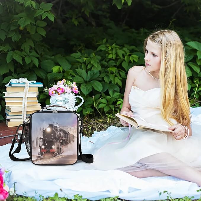 Train Lunch Box for Kids, Vintage Steam Train Lunch Bag for Boys Girls, Reusable Insulated Waterproof Lunch Box with Adjustable Shoulder Strap Thermal Cooler Tote Bag for School Daycare Picnic