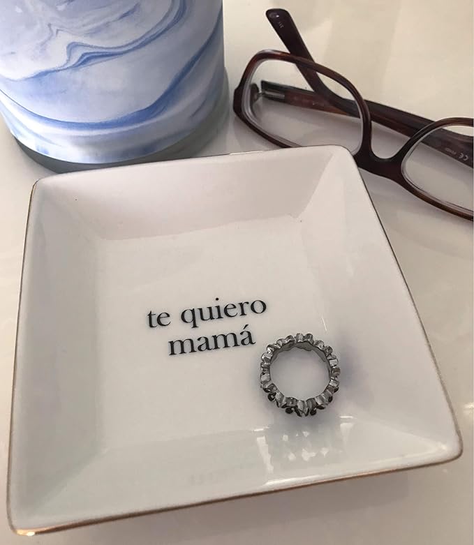 Simply Charmed I Love You Mom Spanish Gift - Ceramic Jewelry Dish or Ring Holder – Trinket Tray – Fun Birthday or Christmas Gift for Mama or Madre