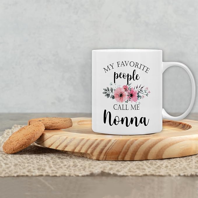 QASHWEY Nonna Coffee Mug, Nonna Gifts for Grandma, NonnaGifts from Grandkids, Grandma Coffee Mug, Mothers Day Mug Tea Cup Gifts for Nanny, My Favorite People Call Me NonnaCoffee Cups Ceramic 11oz