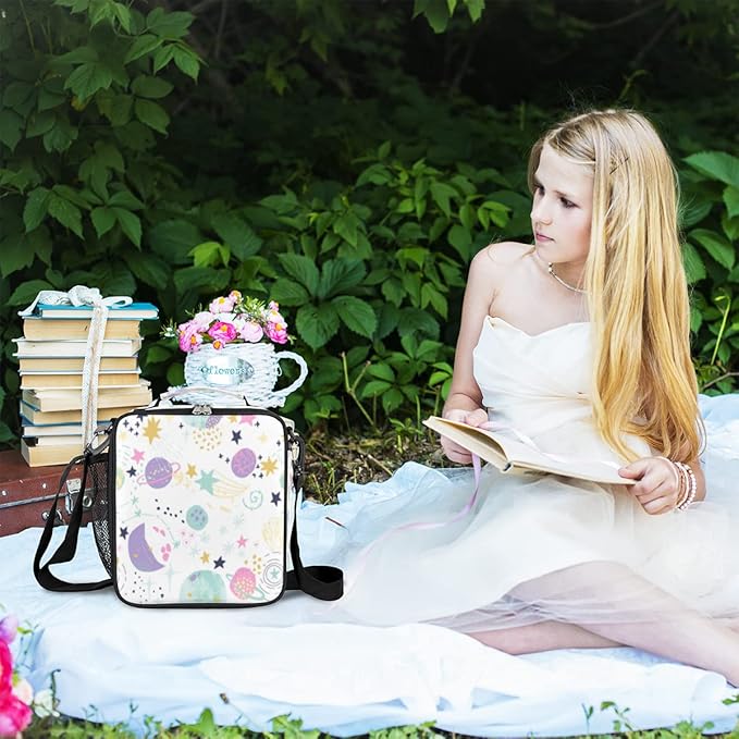 Space Lunch Box for Kids, Cartoon Space Planet Lunch Bag for Boys Girls, Reusable Insulated Waterproof Lunch Box with Adjustable Shoulder Strap Thermal Cooler Tote Bag for School Daycare Picnic