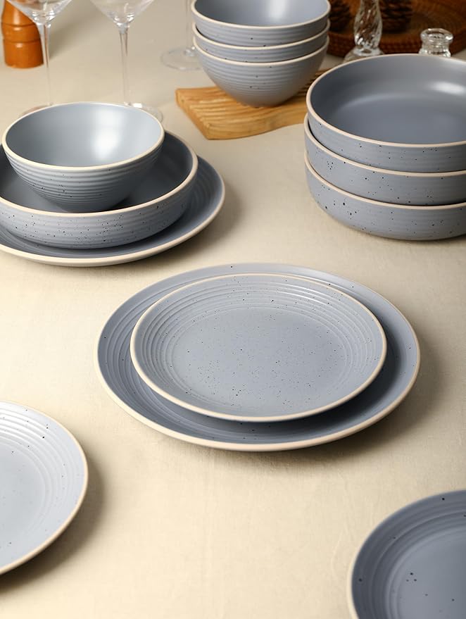 Stone Lain Lauren Modern Stoneware 32-piece Round Dinnerware Set, Plates and Bowls Set, Dish set for 8, Light Gray