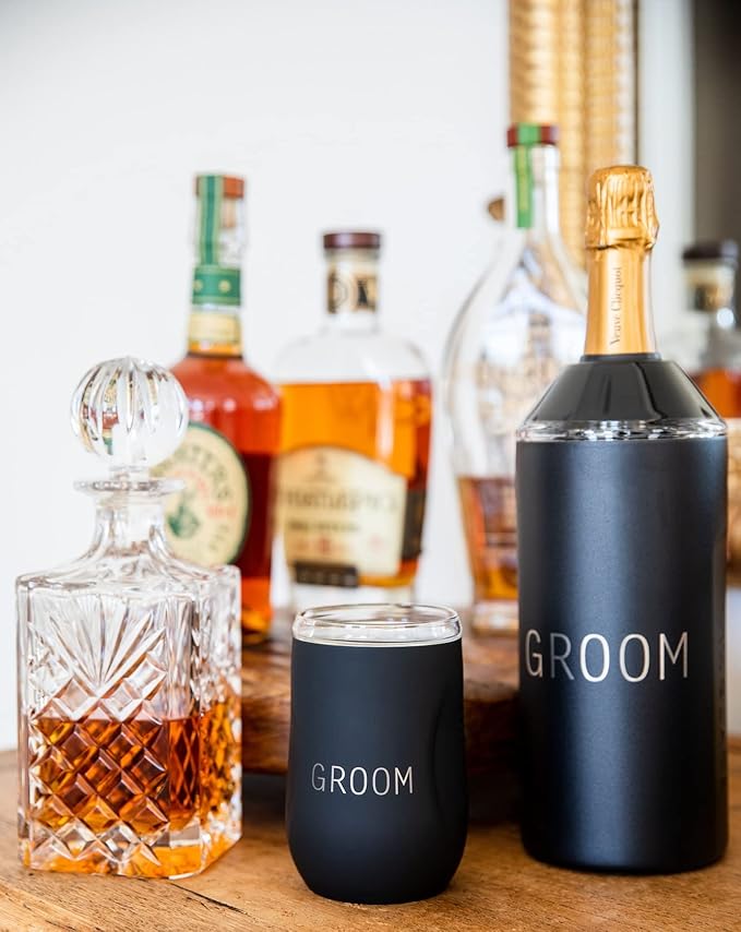 Vinglacé Stainless Steel Stemless Wine Glass- Insulated Wine Tumbler with Glass Insert and Sip Lid, 10 oz, Black