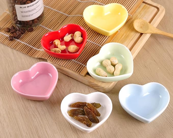 WHJY Green Love Heart Shaped Ceramic Side Dish Bowl, Contemporary Porcelain Side Dishes Bowl, Seasoning Dishes Soy Dipping Sauce Dishes for Wedding Birthday Party- Set of 6