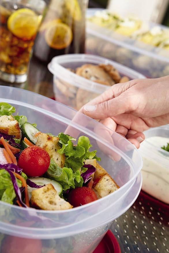 Rubbermaid Easy Find Lids Food Storage Containers, Racer Red, 42 Piece Set