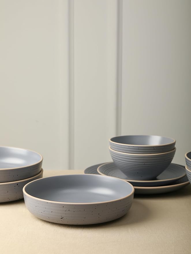 Stone Lain Lauren Modern Stoneware 32-piece Round Dinnerware Set, Plates and Bowls Set, Dish set for 8, Light Gray