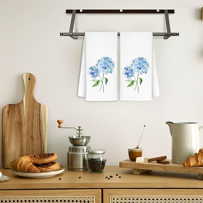 Blue Hydrangea Floral Hand Towels for Bathroom Spa Gym, Rustic Blue Floral Kitchen Towels, Aesthetic Hydrangea Flower Botanical Dish Tea Towels for Kitchen Decor, 16x24 Inch Set of 2