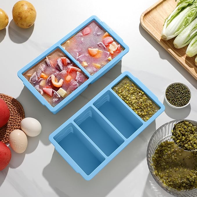 Silicone Freezer Molds for Soup with Lid, 1-Cup & 2-Cup Large Ice Cube Trays Food Storage Containers for Meal Prep, Freeze 250mL/125mL Portions – 2 Pack