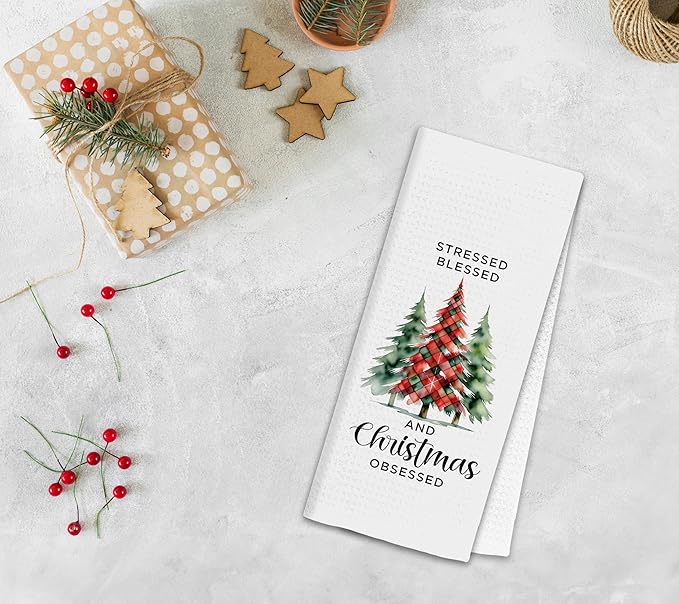 Red and Green Christmas Tree Kitchen Towels, Seasonal Xmas Winter Dish Tea Towels for Kitchen, Rustic Xmas Tree Decorative Hand Towel for Bathroom, 16x24 Inch