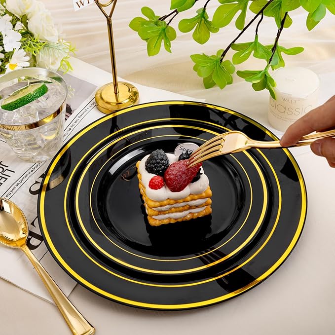 bUCLA 600PCS Black and Gold Disposable Dinnerware Set - Black Plastic Plates Disposable for Party Include 100 Dinner&100 Dessert Plates,100 Knives,100 Forks,100 Spoons,100 Cups for Party & Halloween