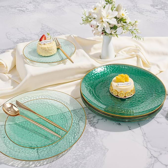 SUT 100Pcs Green Plastic Plates, Hammered Plates Disposable Heavy Duty, Green Disposable Plates With Gold Rim, Fancy Plastic plates Include 50 Dinner and 50 Dessert plates for Wedding