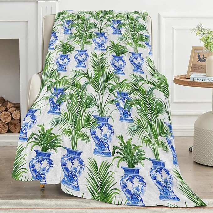 Porcelain Vase and Palm Blanket Chinoiserie Throw Blankets with Blue Vases and Tropical Plant Lightweight Flannel Throws for Couch Chair Bed Home Decor Gifts for Adults,50x40inch
