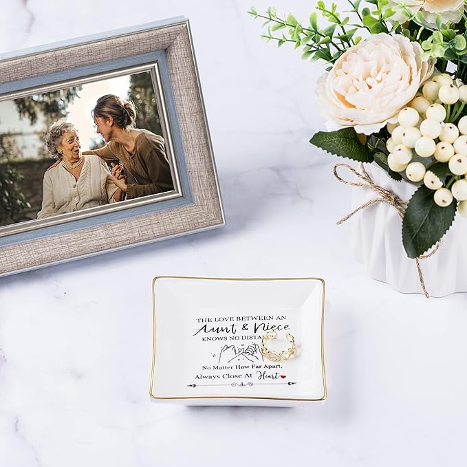 Aunt Gifts from Niece - The Love Between An Aunt Niece Knows No Distance Ring Trinket Dish Jewelry Tray, Aunt Birthday Gift Aunt and Niece Gifts for Aunts Mothers Day Christmas Valentines