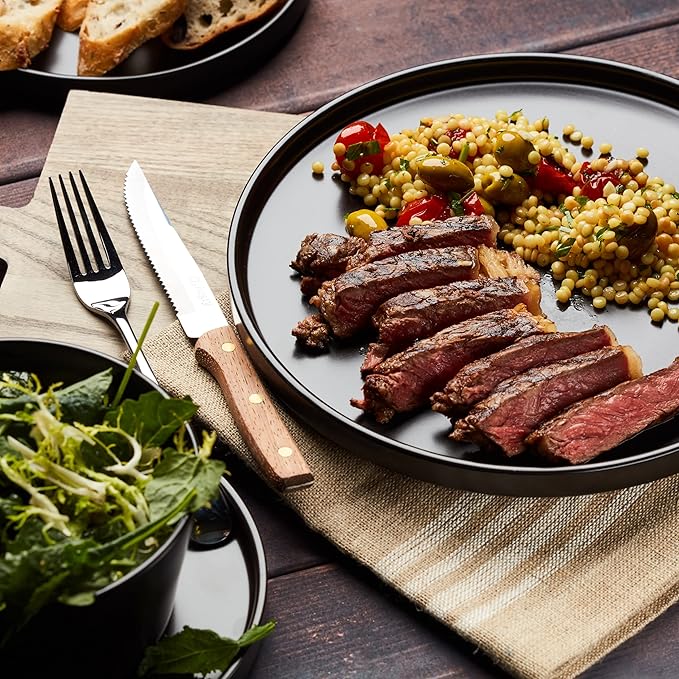 Stone Lain Celina Stoneware 16 Piece Dinnerware Set, Plates and Bowls, Black Matte Dish, Service for 4 – Minimalist Round Style, Microwave & Dishwasher Safe