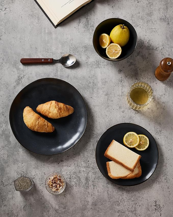 Famiware Dinnerware Sets for 4, Ocean Round 12-Piece Kitchen Plates and Bowls Sets, Microwave and Dishwasher Safe, Scratch Resistant, Matte Black